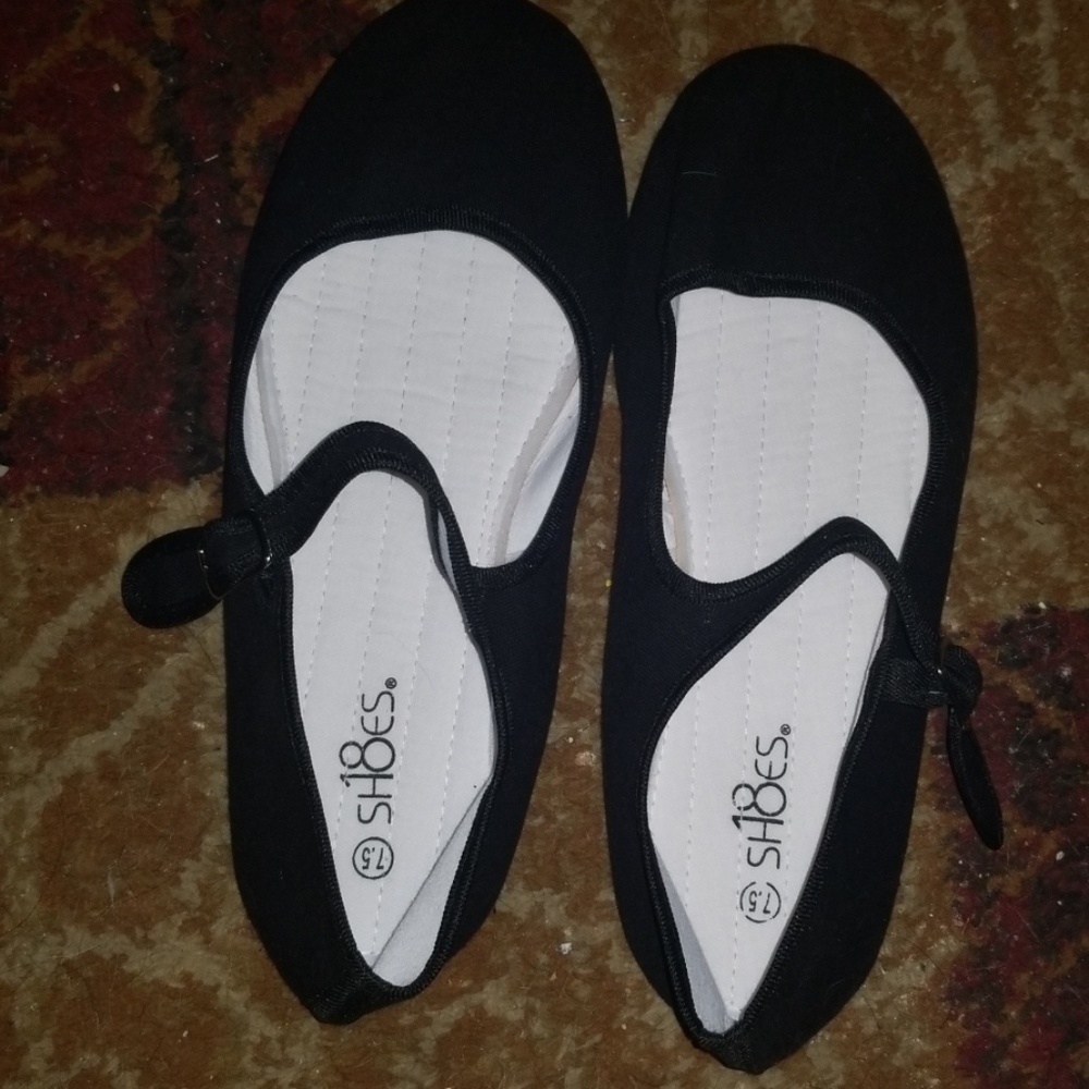 Chinese Shoes